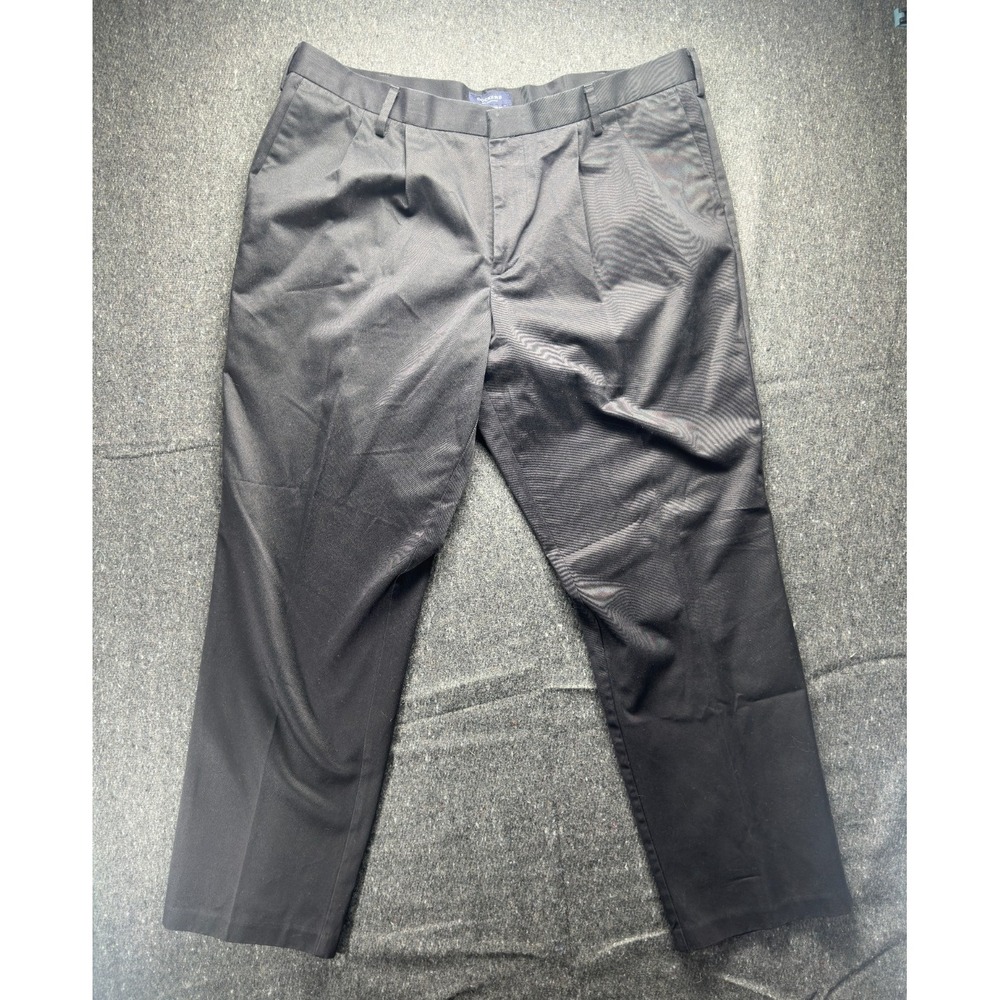 Dockers Classic fit Premium Pants Mens Size 44x32 Black Dress Slacks Flat Loops